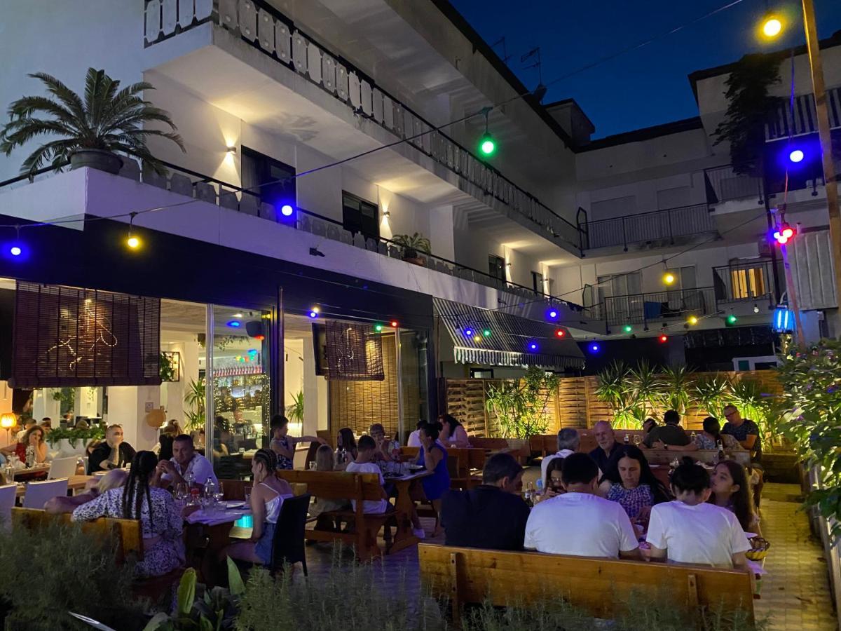Hotel Aldebaran Lido di Jesolo Exterior photo