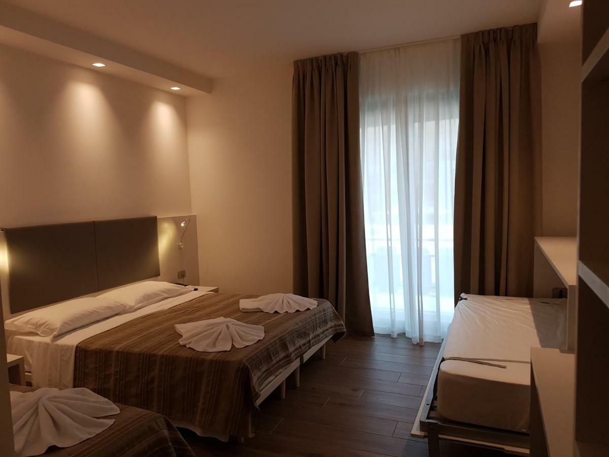 Hotel Aldebaran Lido di Jesolo Exterior photo